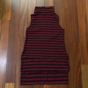 Stripe turtle neck top